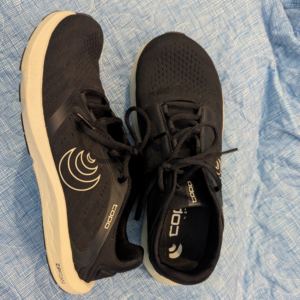 Topo Women's Size 8 - Picture 2 of 4